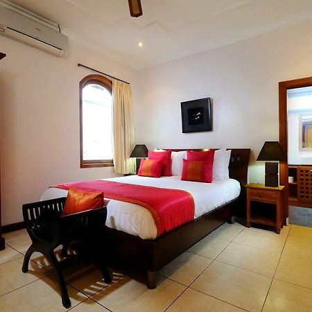 Villa Mimpi - Peaceful Oasis At Legian Beach 外观 照片